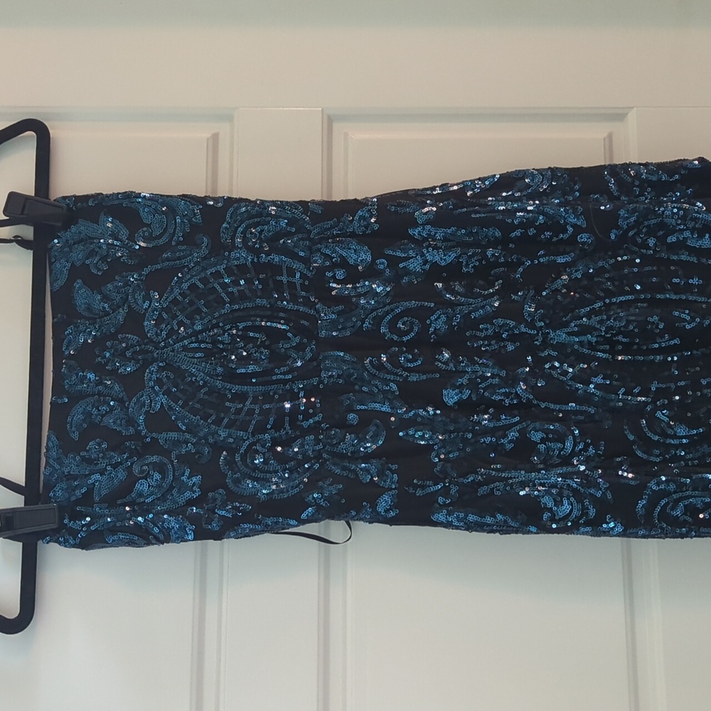 Azalea Formal High Slit Sequin Prom Dress HTF 🔵 & black - Picture 8 of 14